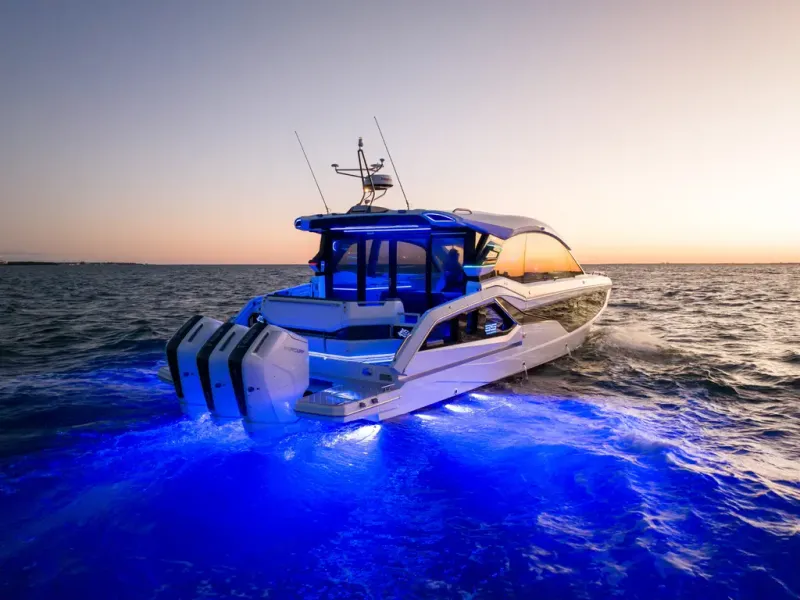 Slide: The Image of Galeon 435 GTO 2026 - 2