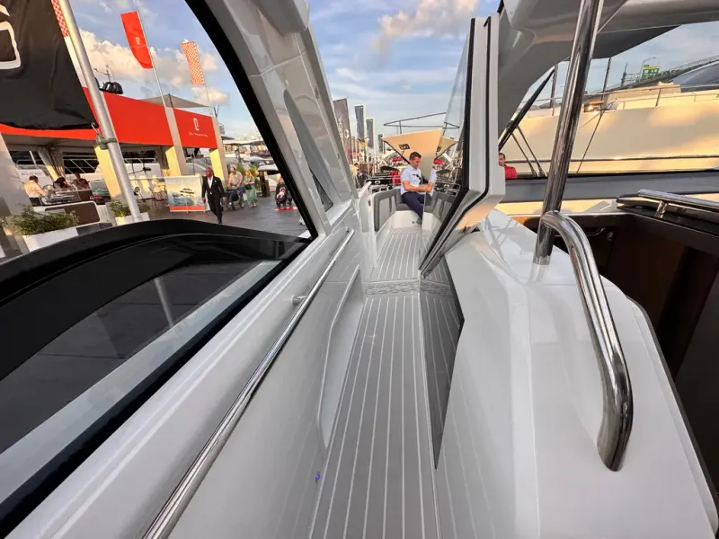 Slide: The Image of Galeon 435 GTO 2026 - 29