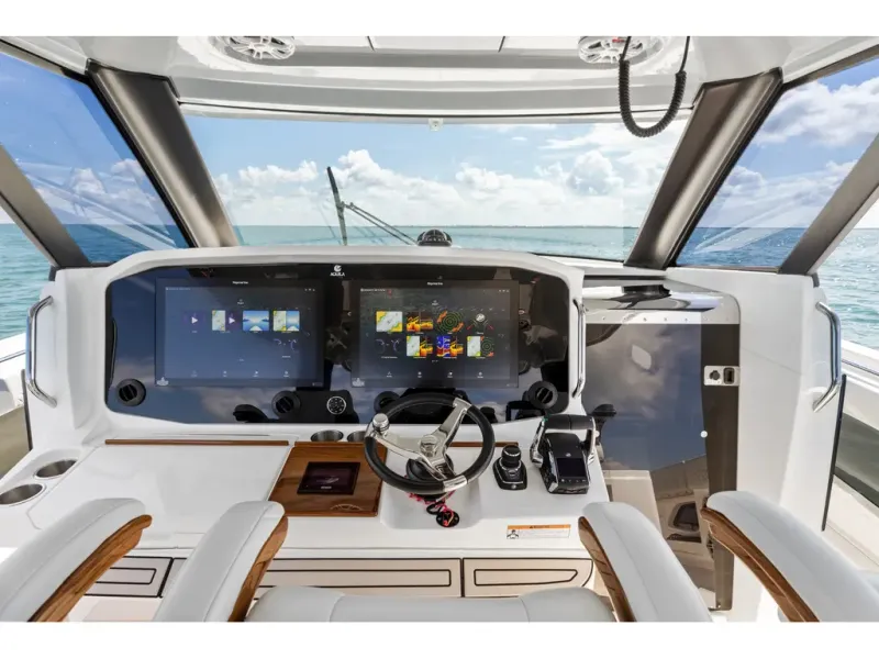 Slide: The Image of Aquila 47 Molokai 2026 - 14