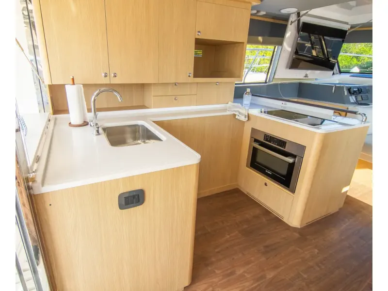 Slide: The Image of Aquila 42 YACHT 2026 - 9