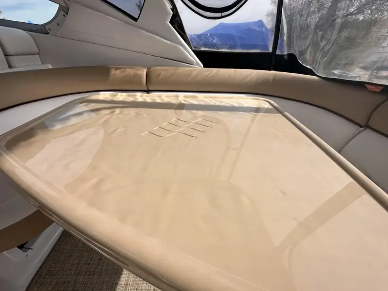 Slide: The Image of Four Winns 375 Vista 2015 - 8