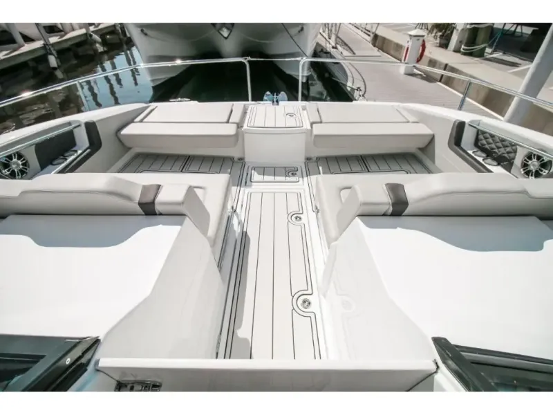 Slide: The Image of Aquila 36 SPORT 2026 - 22