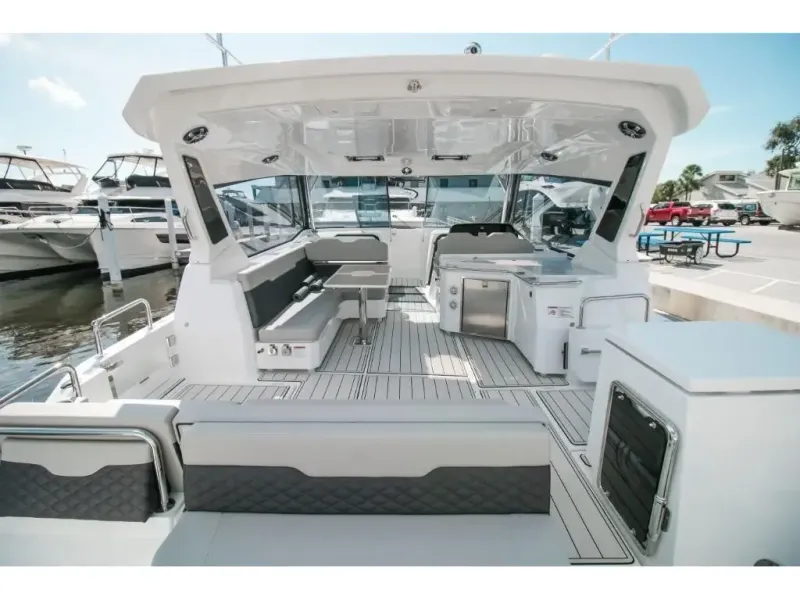 Slide: The Image of Aquila 36 SPORT 2026 - 8