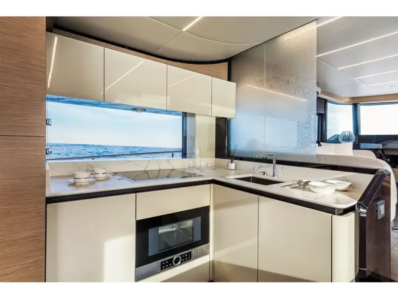 Slide: The Image of Absolute NAVETTA 58 2026 - 10