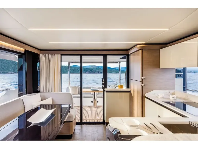 Slide: The Image of Absolute NAVETTA 58 2026 - 11