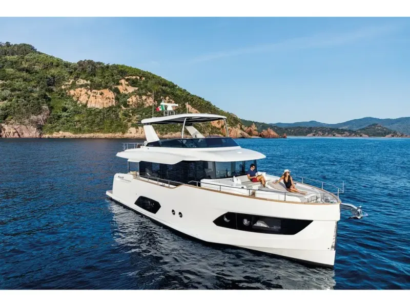 Slide: The Image of Absolute NAVETTA 58 2026 - 2