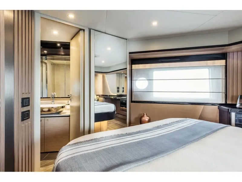 Slide: The Image of Absolute NAVETTA 58 2026 - 21