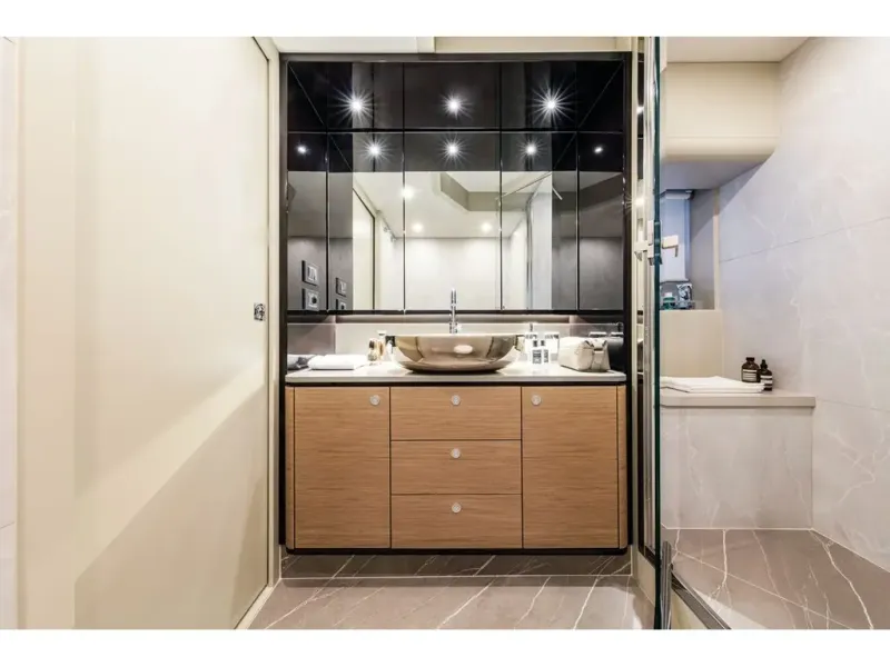 Slide: The Image of Absolute NAVETTA 58 2026 - 25