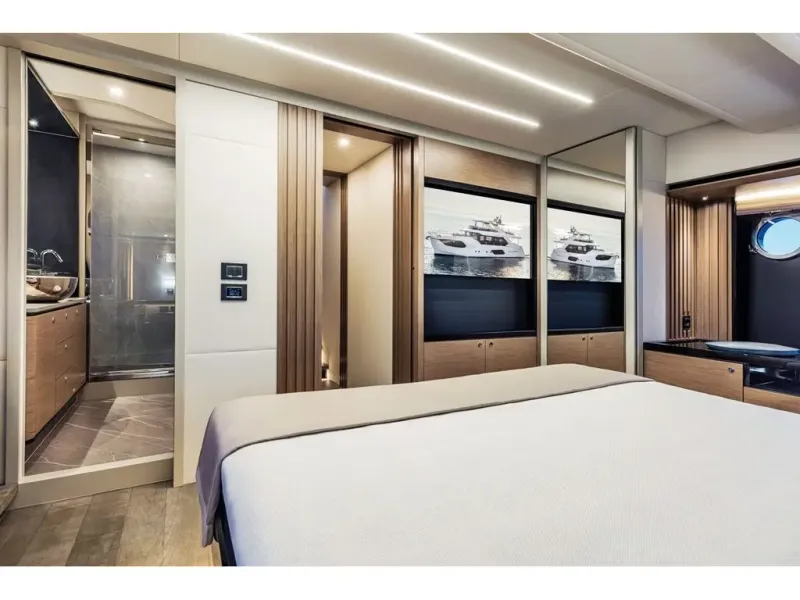 Slide: The Image of Absolute NAVETTA 58 2026 - 27