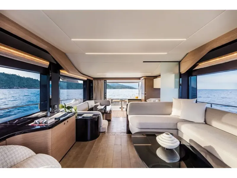 Slide: The Image of Absolute NAVETTA 58 2026 - 9