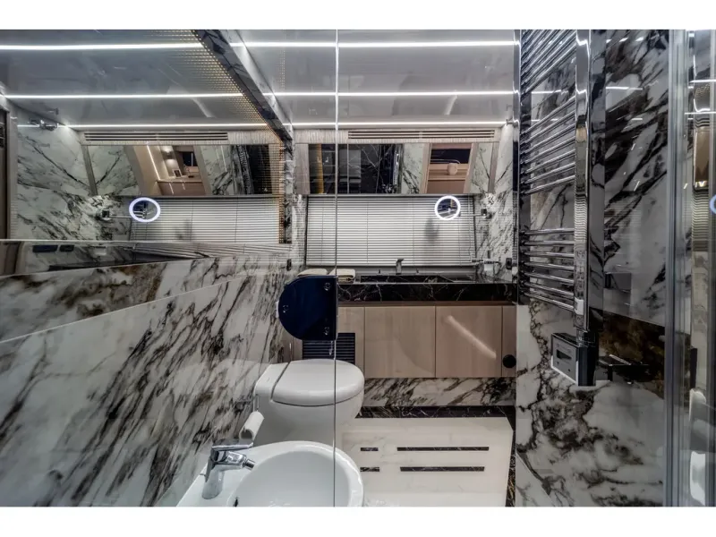 Slide: The Image of Galeon 700 SKY 2026 - 19