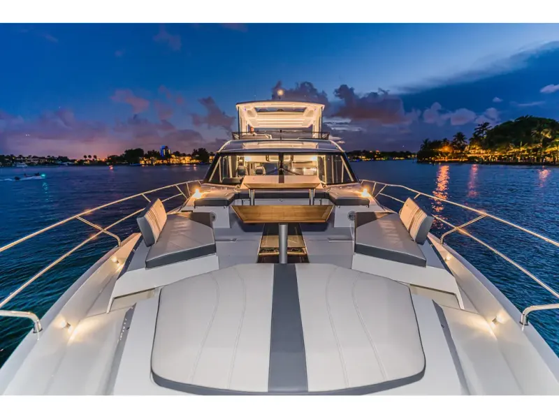 Slide: The Image of Galeon 680 FLY 2026 - 6