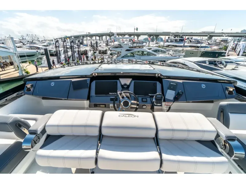 Slide: The Image of Galeon 650 SKY 2026 - 12
