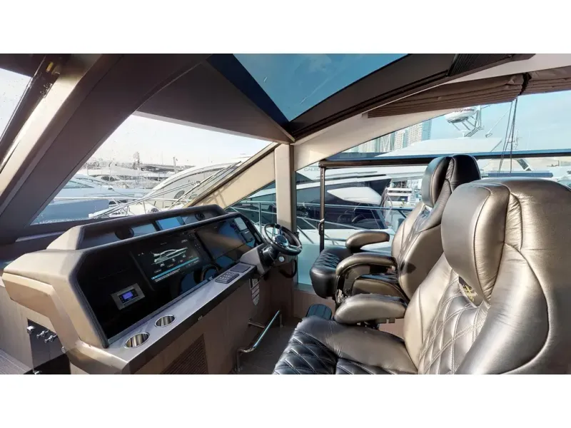 Slide: The Image of Galeon 650 SKY 2026 - 16