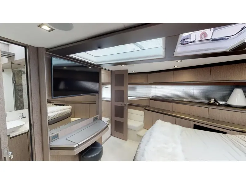 Slide: The Image of Galeon 650 SKY 2026 - 19