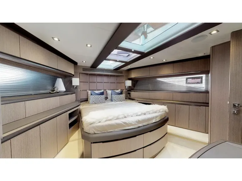 Slide: The Image of Galeon 650 SKY 2026 - 20