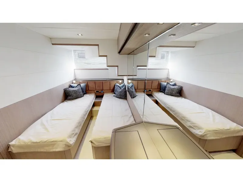 Slide: The Image of Galeon 650 SKY 2026 - 21