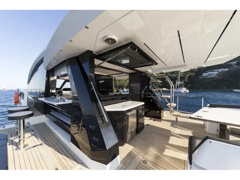 Slide: The Image of Galeon 650 SKY 2026 - 5