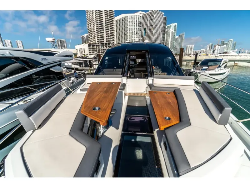 Slide: The Image of Galeon 650 SKY 2026 - 8