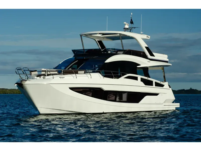 Slide: The Image of Galeon 640 FLY 2026 - 2
