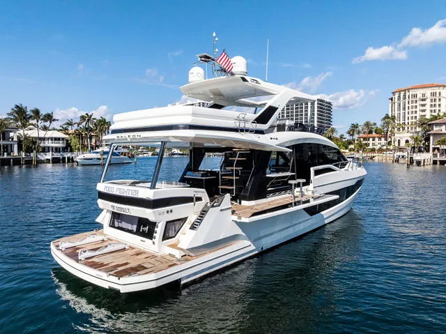 Slide: The Image of Galeon 640 FLY 2026 - 28
