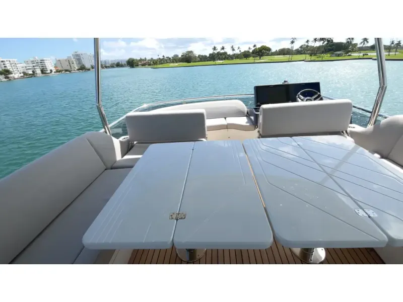 Slide: The Image of Galeon 560 FLY 2026 - 10