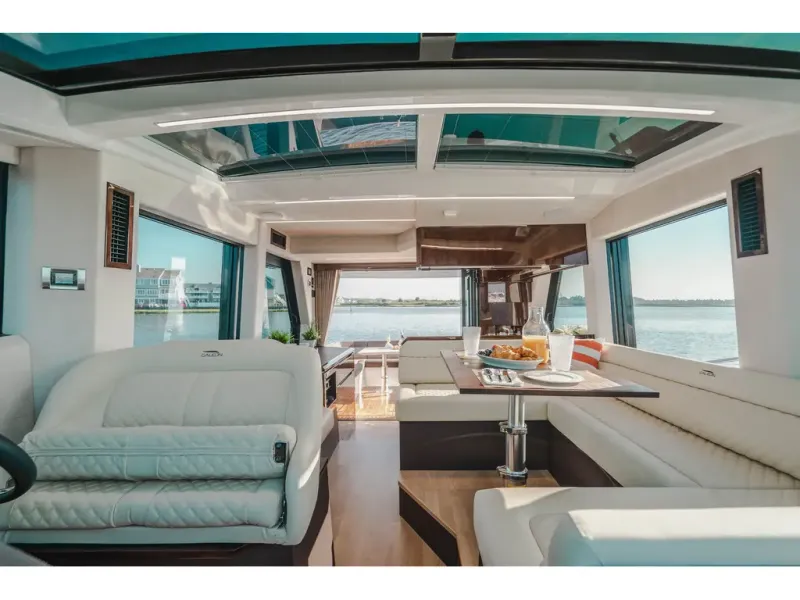 Slide: The Image of Galeon 470 SKY 2026 - 14