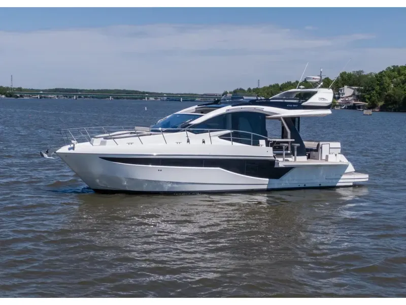 Slide: The Image of Galeon 470 SKY 2026 - 2