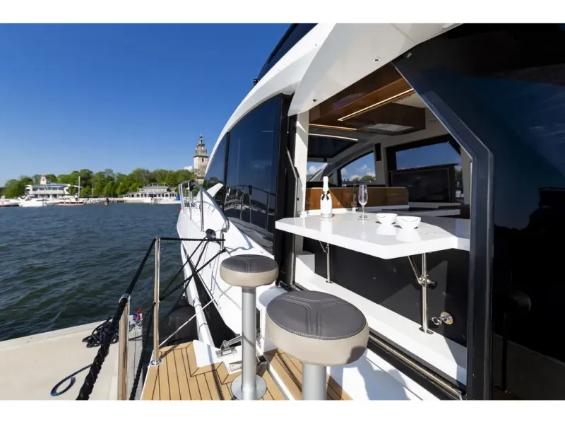 Slide: The Image of Galeon 470 SKY 2026 - 8