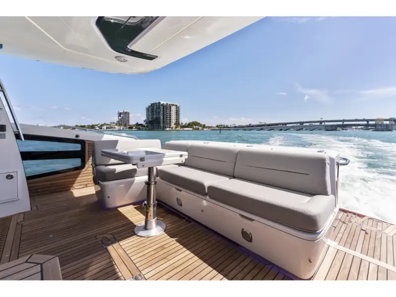 Slide: The Image of Galeon 440 FLY 2026 - 4