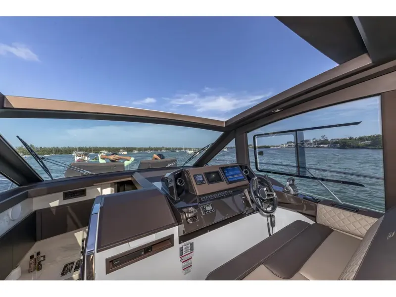 Slide: The Image of Galeon 425 HTS 2026 - 27