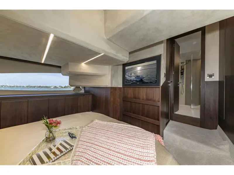 Slide: The Image of Galeon 425 HTS 2026 - 43