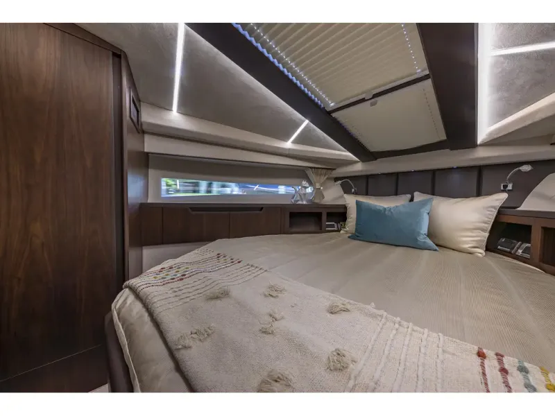 Slide: The Image of Galeon 425 HTS 2026 - 46