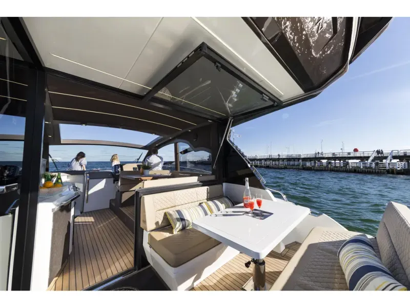 Slide: The Image of Galeon 425 HTS 2026 - 51
