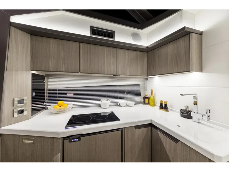 Slide: The Image of Galeon 425 HTS 2026 - 54