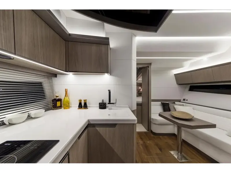 Slide: The Image of Galeon 425 HTS 2026 - 55