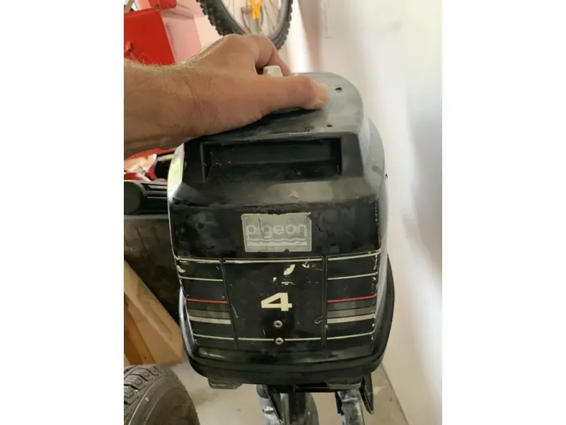 Slide: The Image of Marine Trading Int Sundeck 36 1990 - 50