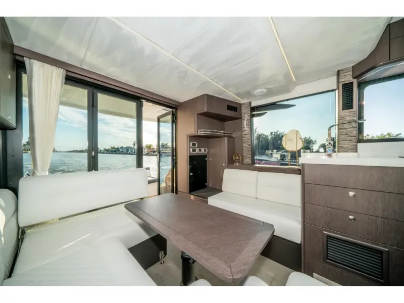 Slide: The Image of Galeon 400 FLY 2026 - 49