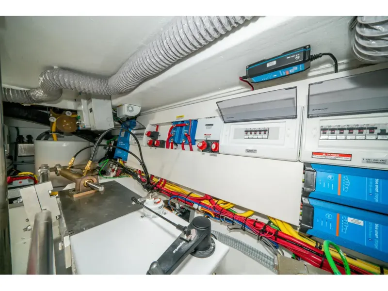 Slide: The Image of Galeon 400 FLY 2026 - 66