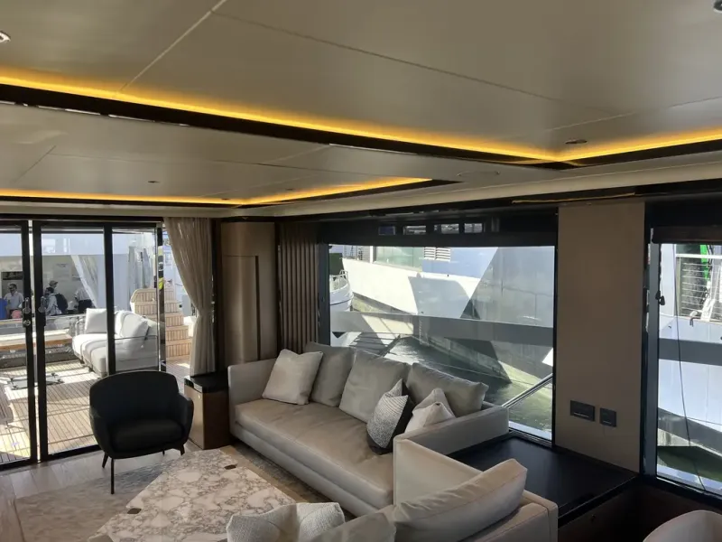 Slide: The Image of Absolute NAVETTA 75 2026 - 16