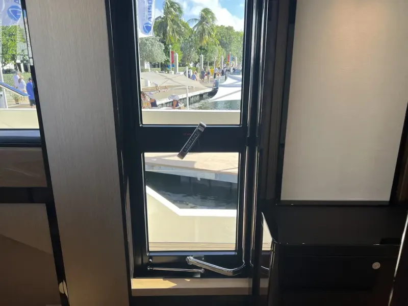 Slide: The Image of Absolute NAVETTA 75 2026 - 17