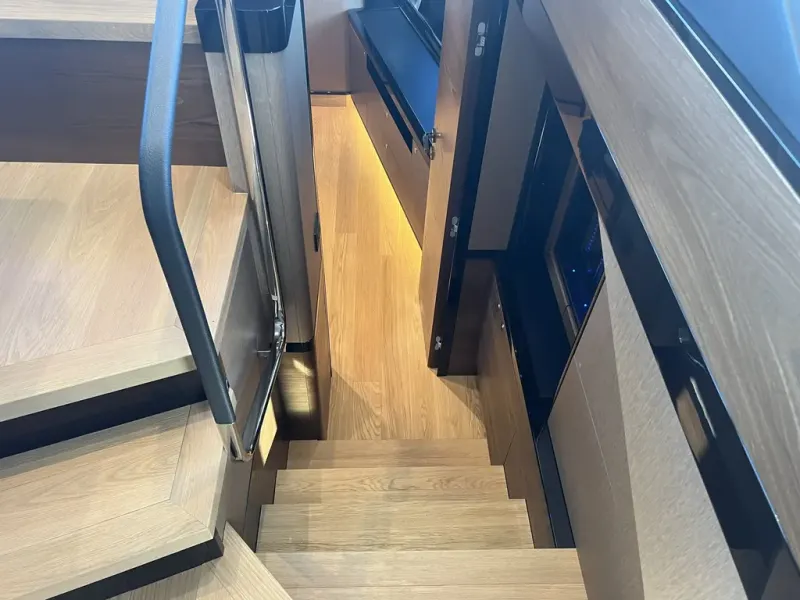 Slide: The Image of Absolute NAVETTA 75 2026 - 22