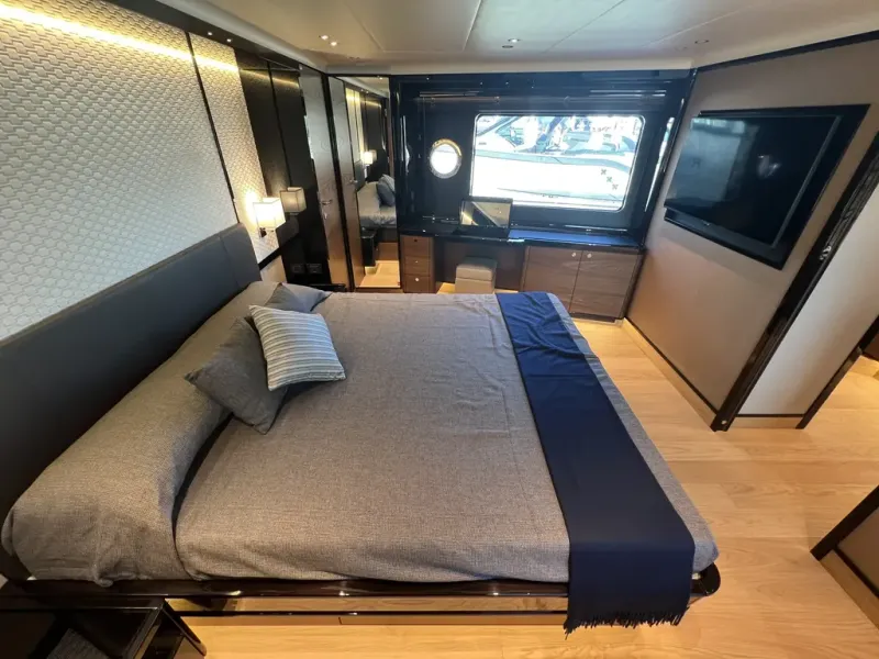 Slide: The Image of Absolute NAVETTA 75 2026 - 23