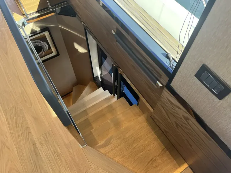 Slide: The Image of Absolute NAVETTA 75 2026 - 29