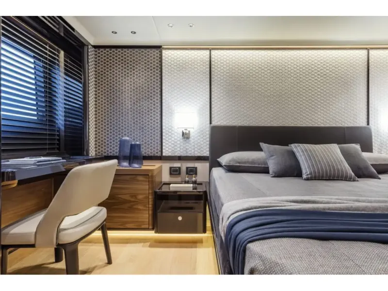 Slide: The Image of Absolute NAVETTA 68 2026 - 15