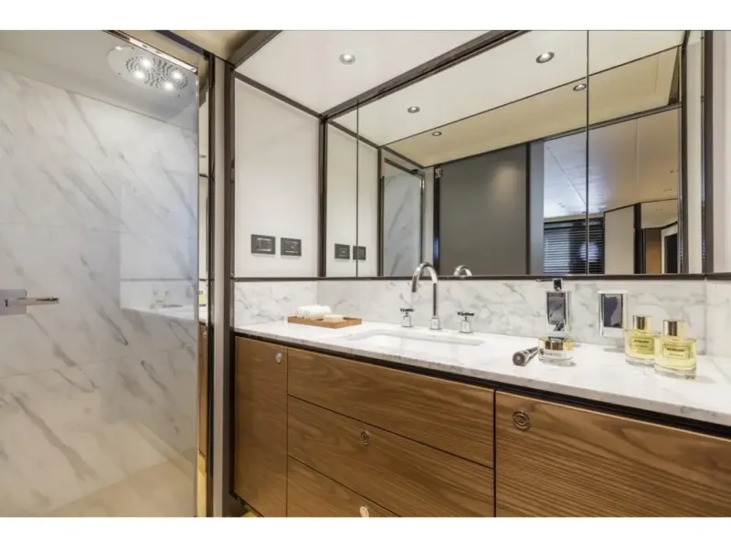 Slide: The Image of Absolute NAVETTA 68 2026 - 17