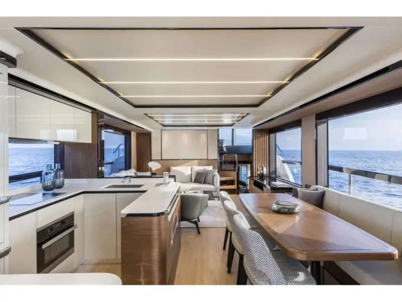 Slide: The Image of Absolute NAVETTA 68 2026 - 5