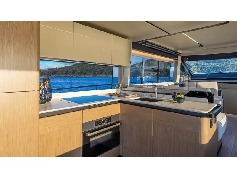 Slide: The Image of Absolute 60 FLY 2026 - 14