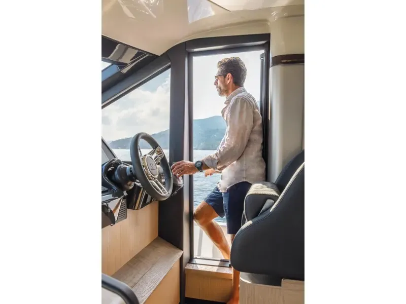 Slide: The Image of Absolute 47 FLY 2026 - 18