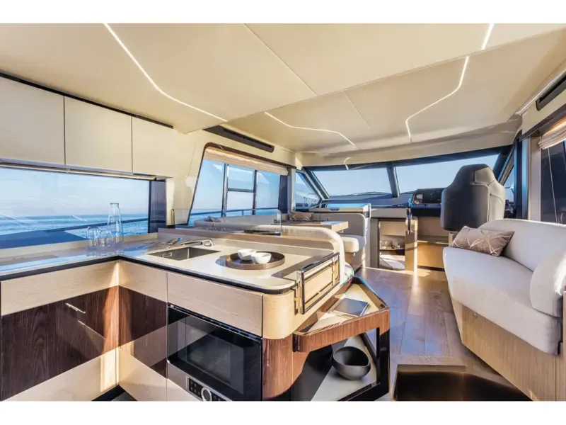 Slide: The Image of Absolute 47 FLY 2026 - 21